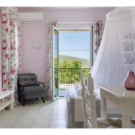 Vila Rosegarden Sami  Exteriér fotografie